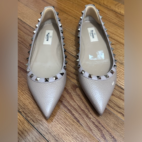 Valentino Garavani Rockstud Leather Ballet Flats